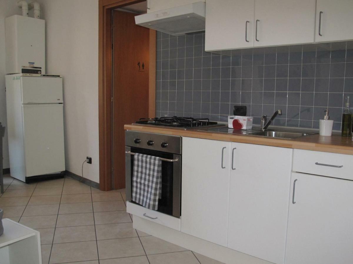 A Casa Di Sole Apartment Brovello-Carpugnino Luaran gambar
