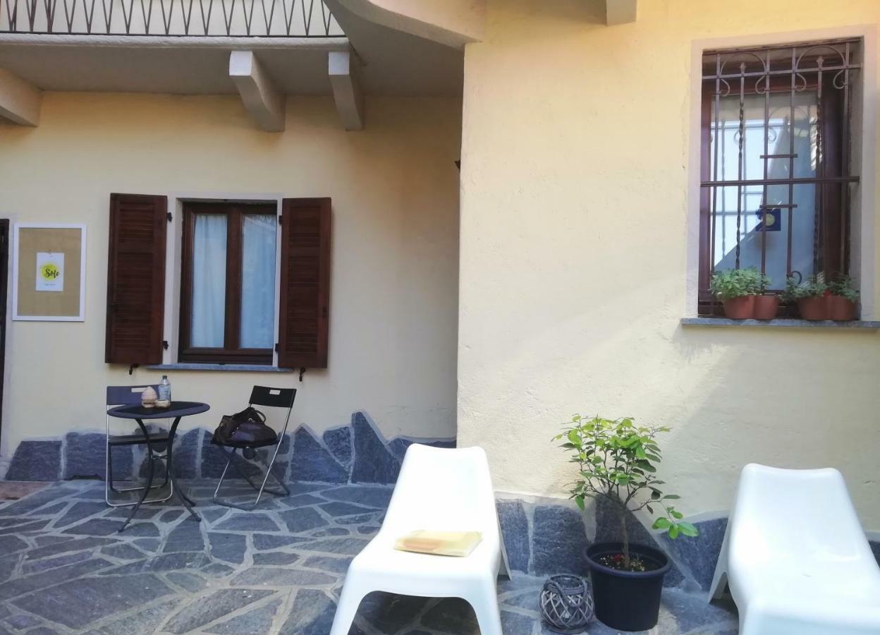 A Casa Di Sole Apartment Brovello-Carpugnino Luaran gambar